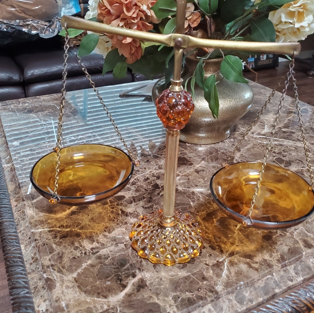 VINTAGE PRINCESS HOUSE SCALES